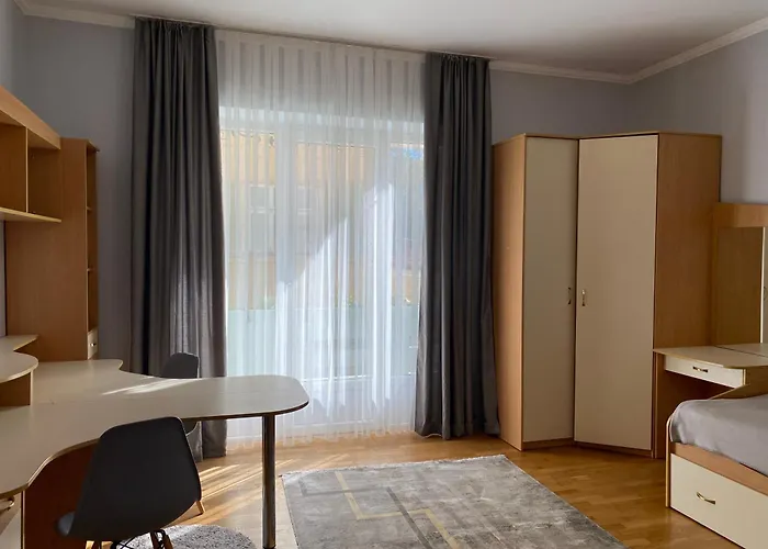 Family Apartment Near The University